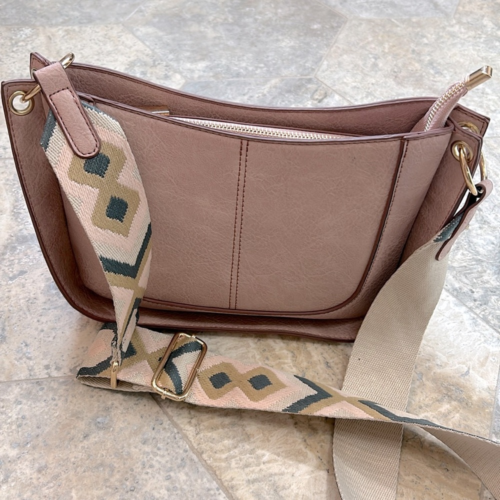 Calin Collection Crossbody